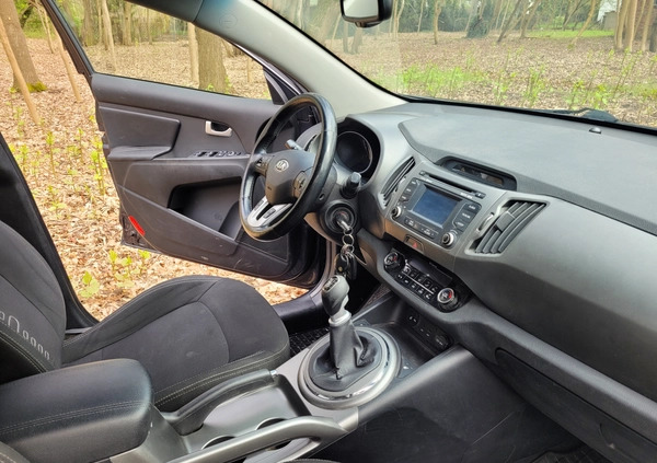 Kia Sportage cena 51800 przebieg: 159000, rok produkcji 2014 z Leśna małe 67